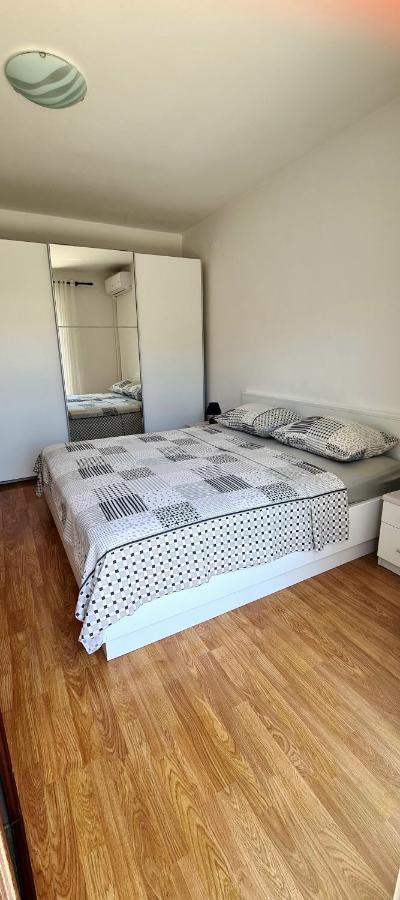 באסקה Apartman Mia מראה חיצוני תמונה