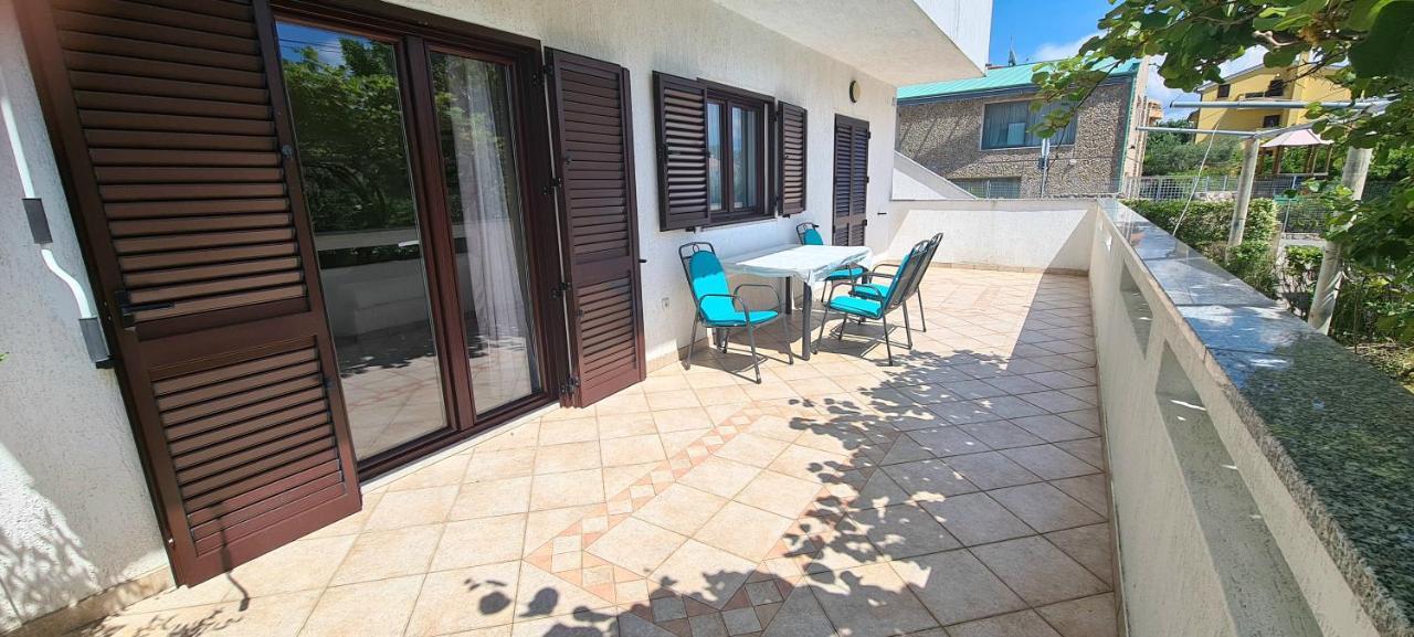 באסקה Apartman Mia מראה חיצוני תמונה